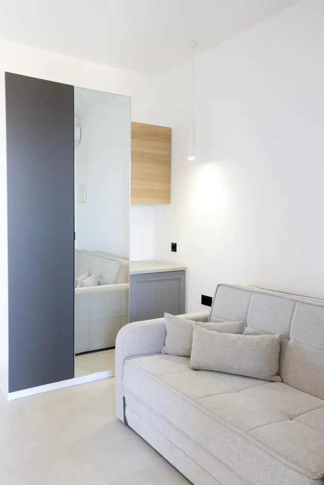 Mono Alex Afitos, Grčka — Suite