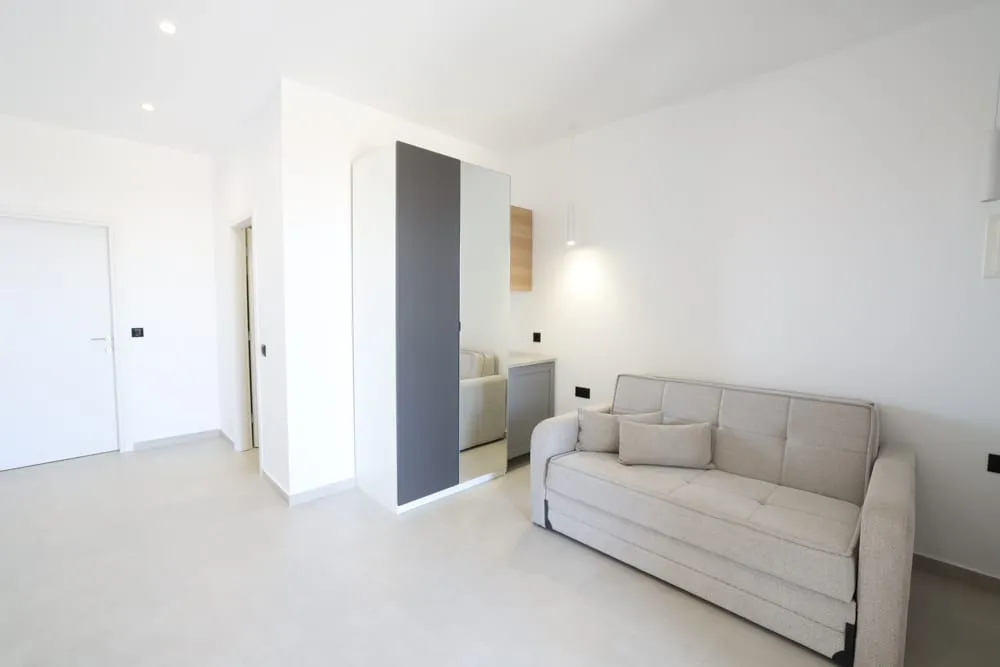 Mono Alex Afitos, Grčka — Suite