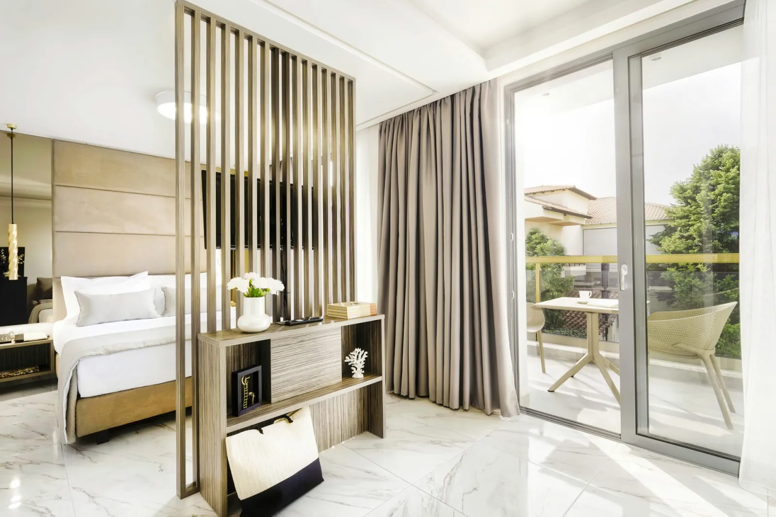 Evitel Luxury Living, Hanioti, Grčka — Deluxe Junior Suite