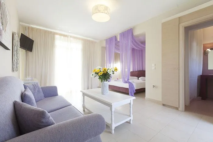 Sunny Hill, Sani, Grčka — Family Suite