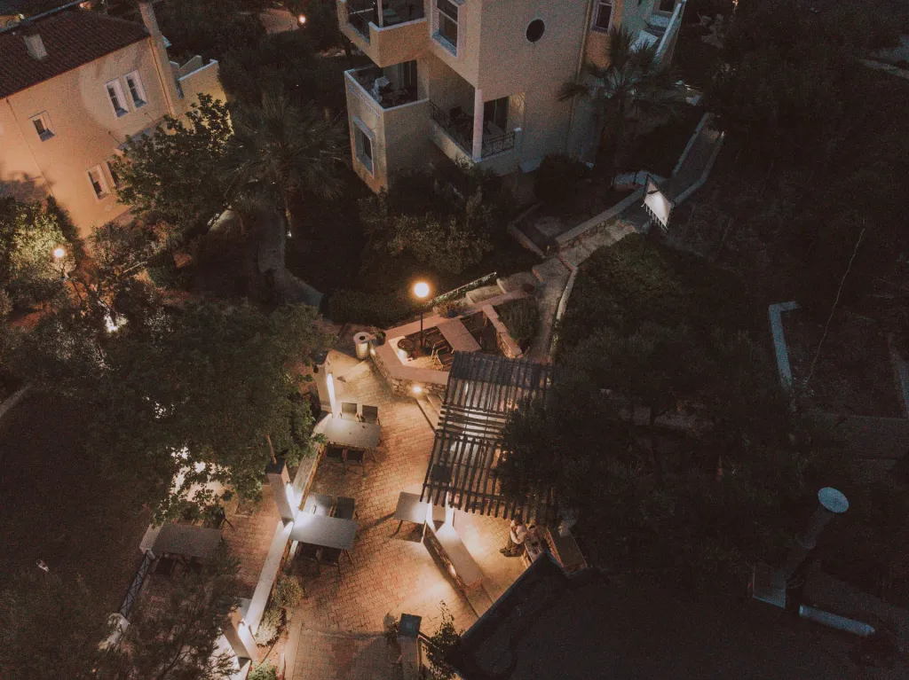 Porto Valitsa, Paljuri, Grčka — fotografija 12