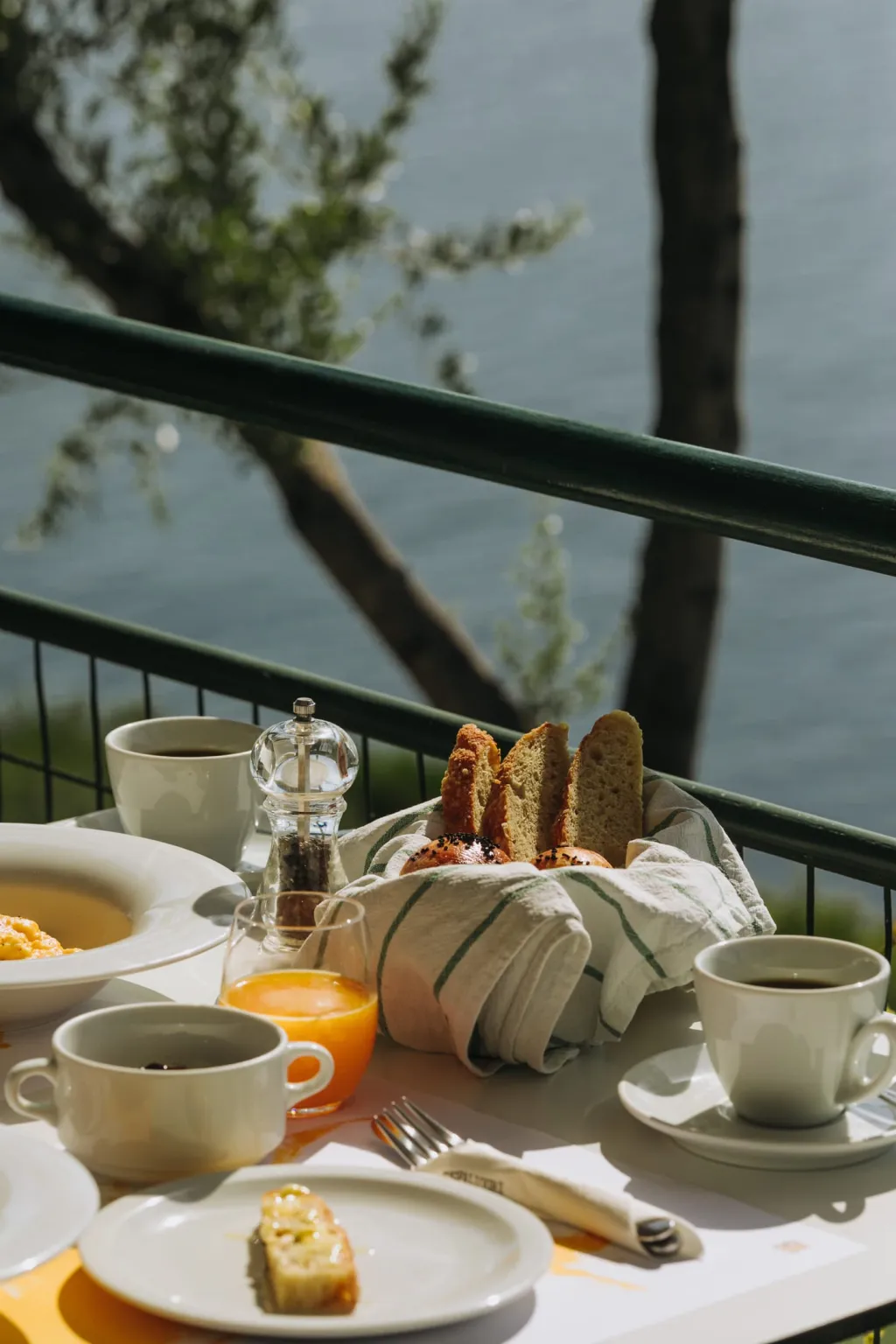 Porto Valitsa, Paljuri, Grčka — fotografija 37