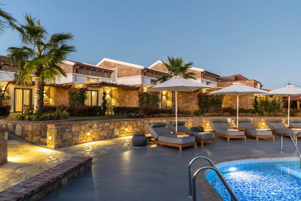 Akrolithos Luxury Suites, Nea Flogita, Grčka — fotografija 26