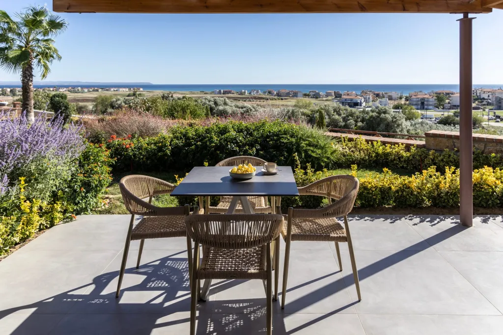 Akrolithos Luxury Suites, Nea Flogita, Grčka — fotografija 27