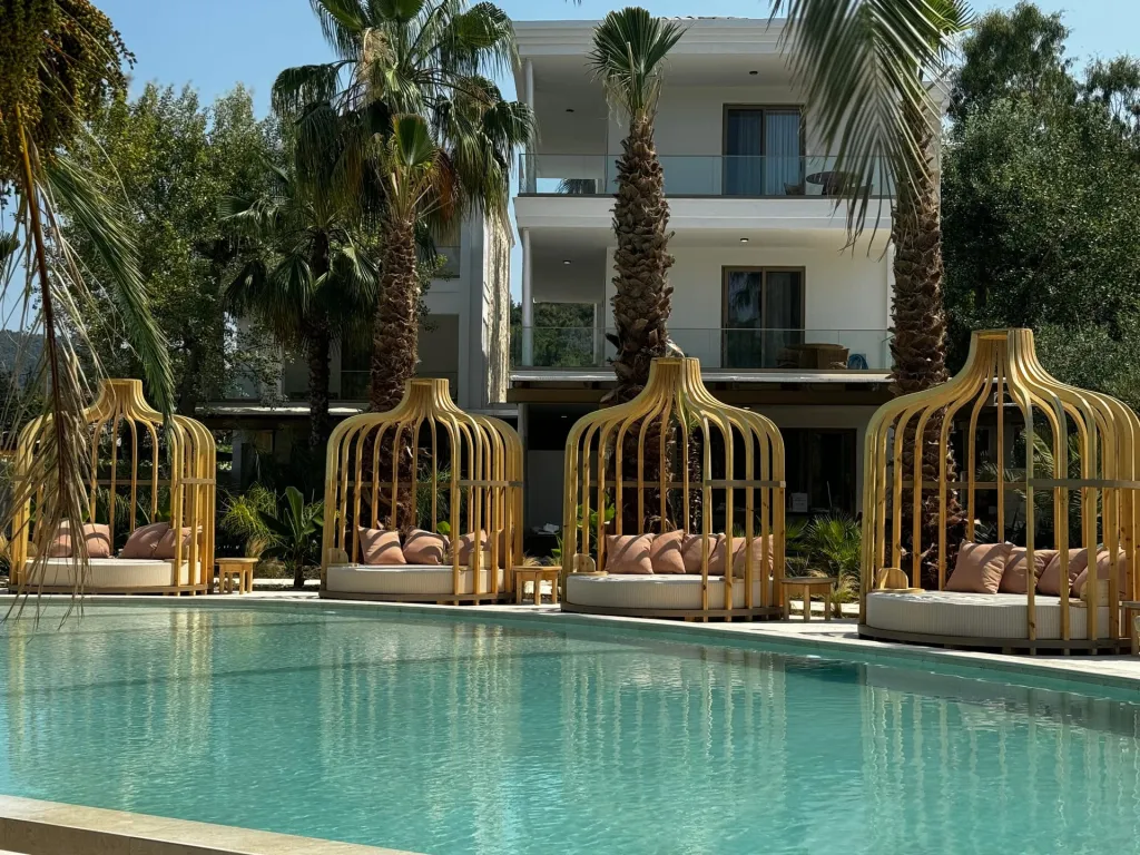 Nusa Suites & Villas, Pefkohori, Grčka — fotografija 19