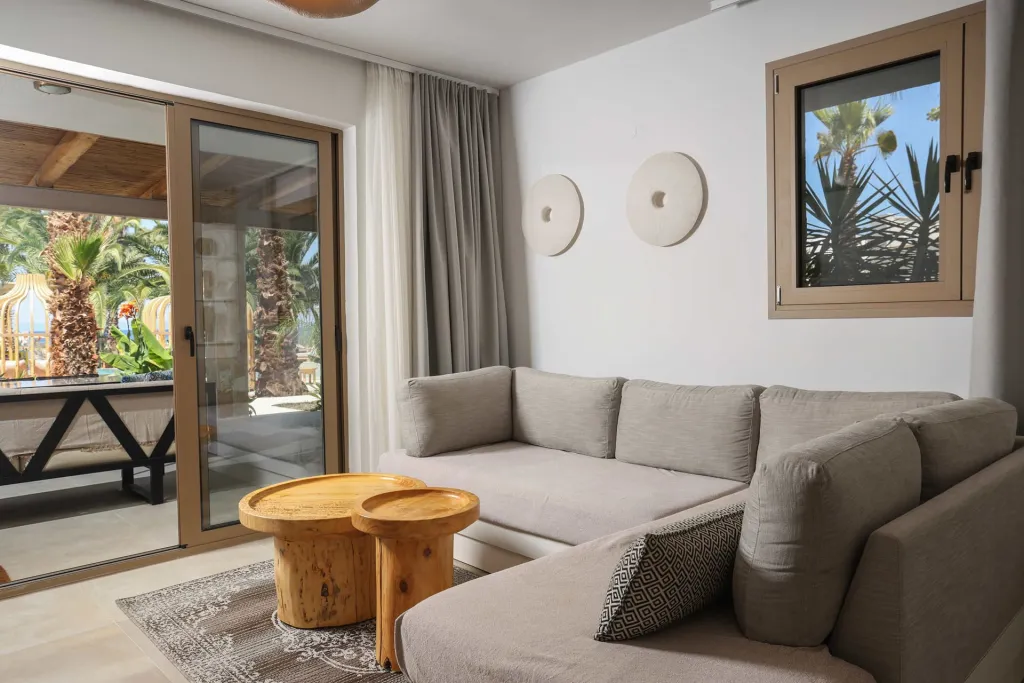 Nusa Suites & Villas, Pefkohori, Grčka — fotografija 22