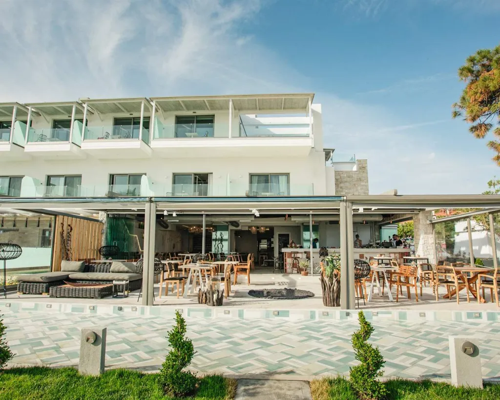Blue Carpet Luxury Suites, Pefkohori, Grčka — smeštajna jedinica