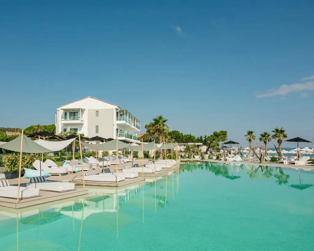 Blue Carpet Luxury Suites, Pefkohori, Grčka — smeštajna jedinica