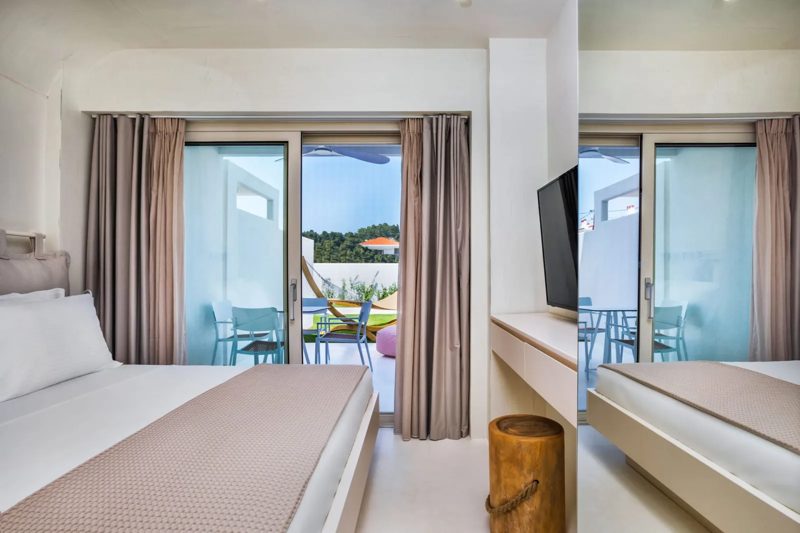 Cocoons Luxury Suites & Villas, Skala Furka, Grčka — Suite with Terrace