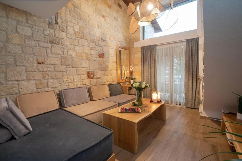 Kallithea Village Hotel, Kalitea, Grčka — Suite with Garden View