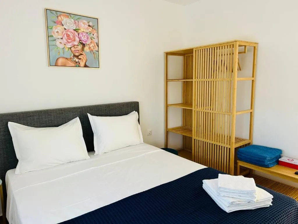 Sani Beverly Hills, Sani, Grčka — Grand Deluxe Villa