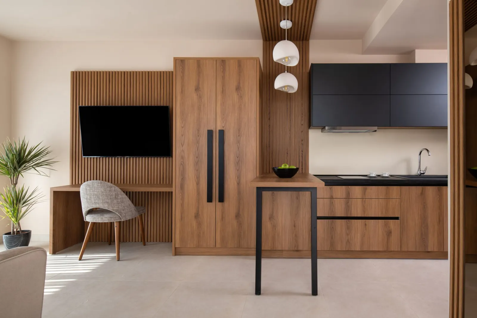 Anore Luxury Suites, Nikiti, Grčka — Deluxe Suite with Private Pool