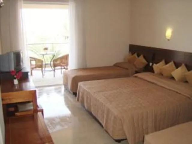 Thea Hotel Chalkidiki, Posidi, Grčka — Family Room with Sea View