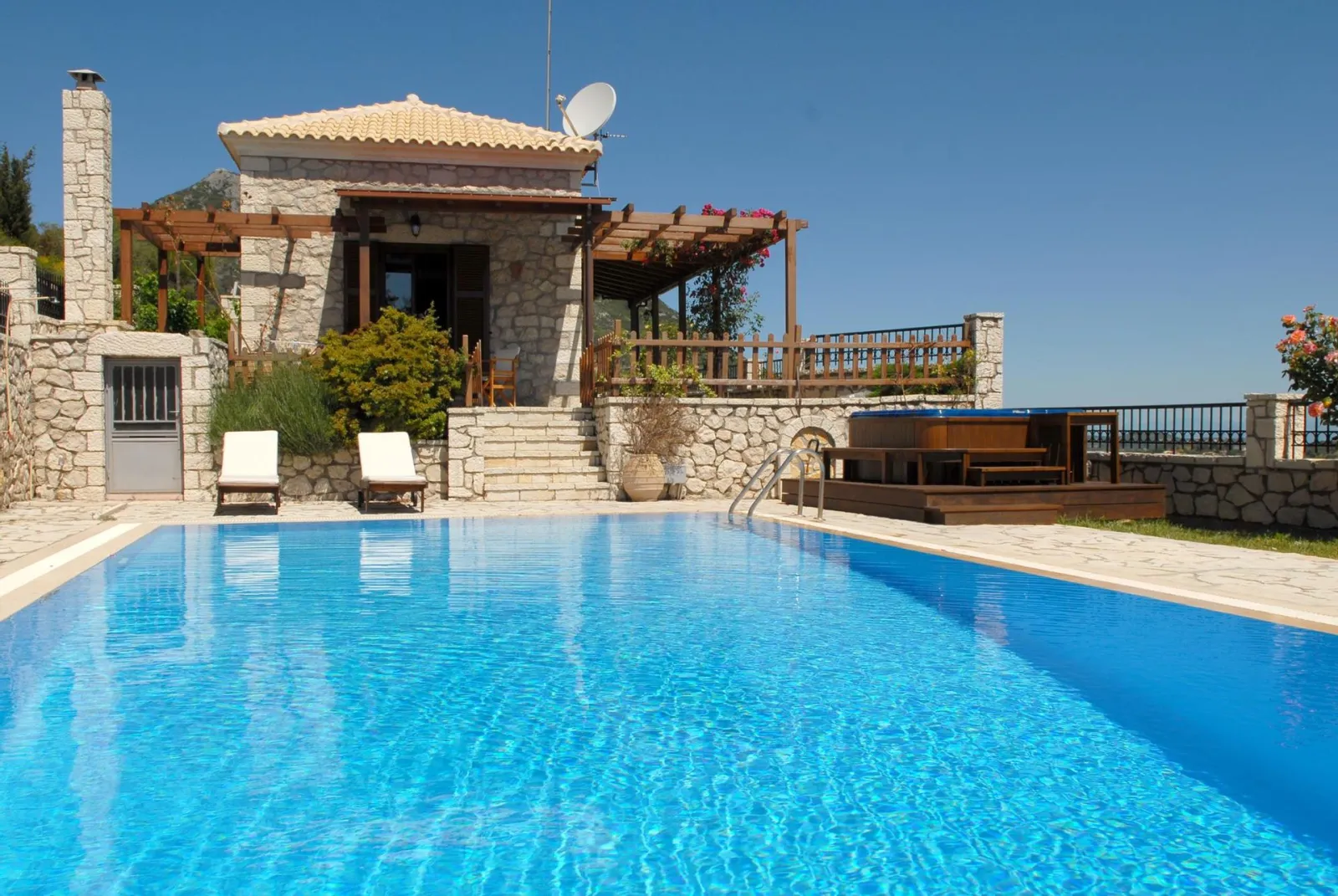 Lefkada Villas, Vafkeri, Grčka — VIP Villa Skorpios