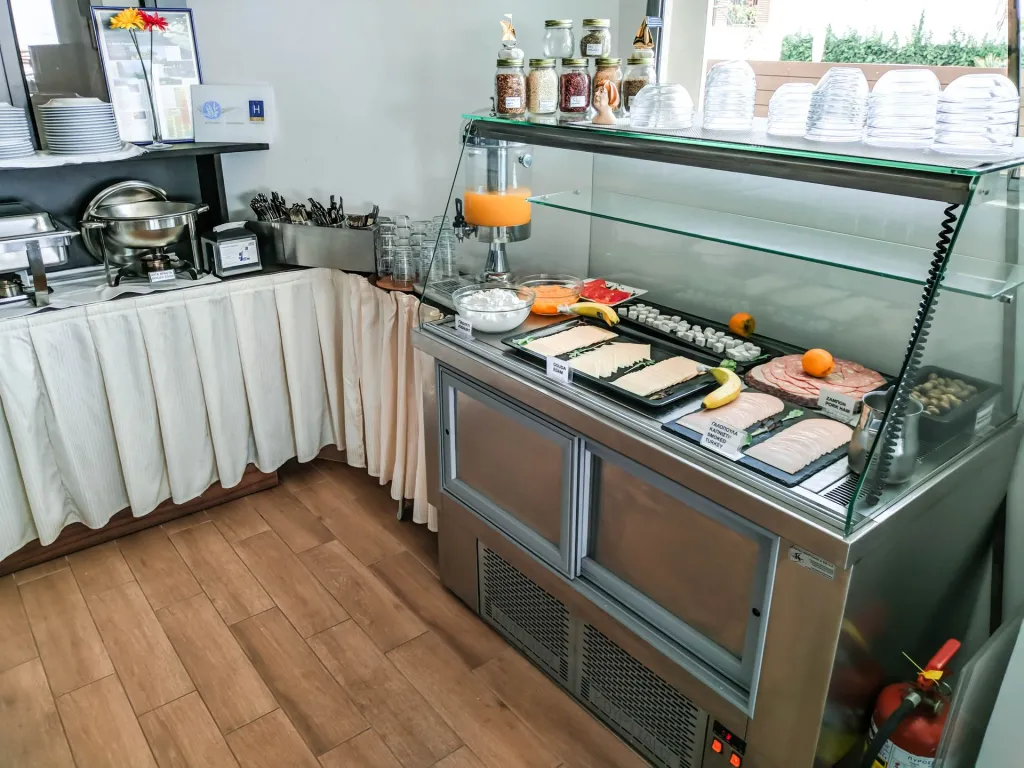 Meliton Inn Hotel & Suites Chalkidiki, Neos Marmaras, Grčka — fotografija 4
