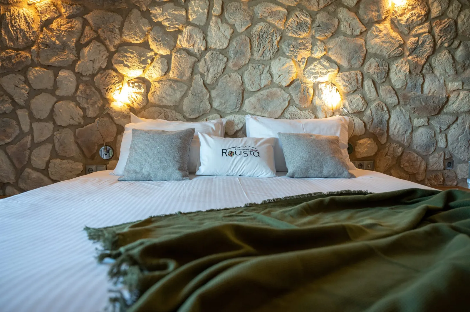 Rouista Tzoumerka Resort, Vurgareli, Grčka — Junior Suite
