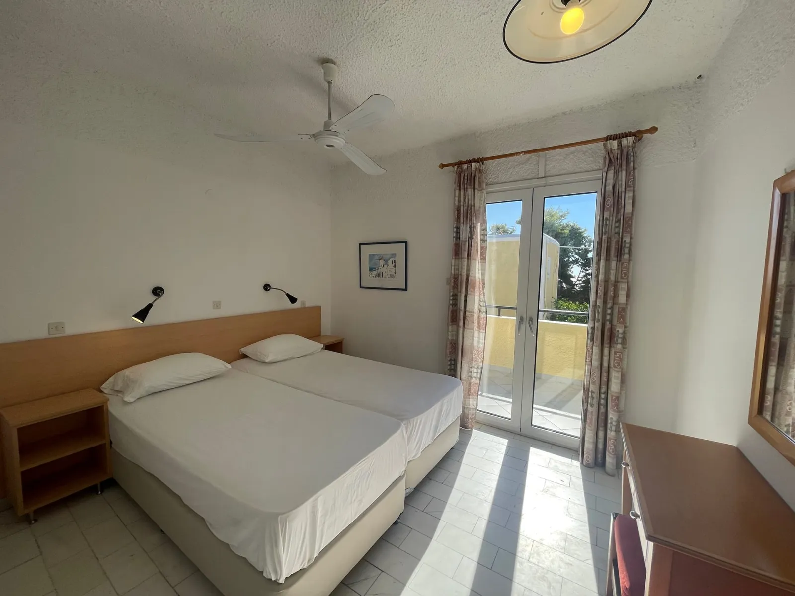 Esperides Maisonettes Aegina, Agija Marina, Grčka — 4 Person Apartment