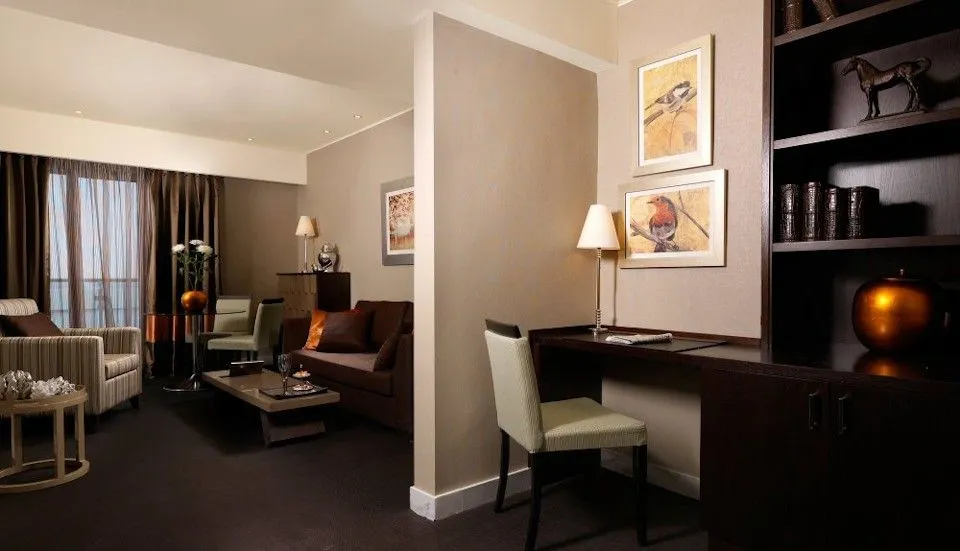 Galaxy Hotel Kavala, Vassilicos House of Hospitality, Kavala, Grčka — Suite