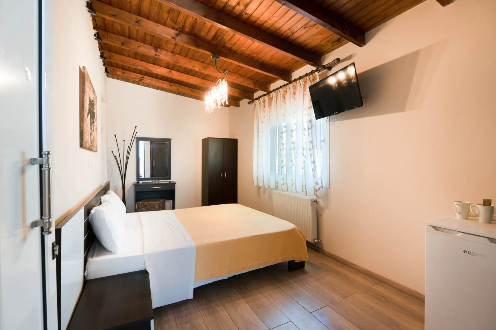 Kipos Resort, Nea Peramos, Grčka — Superior Room with Jacuzzi & Terrace