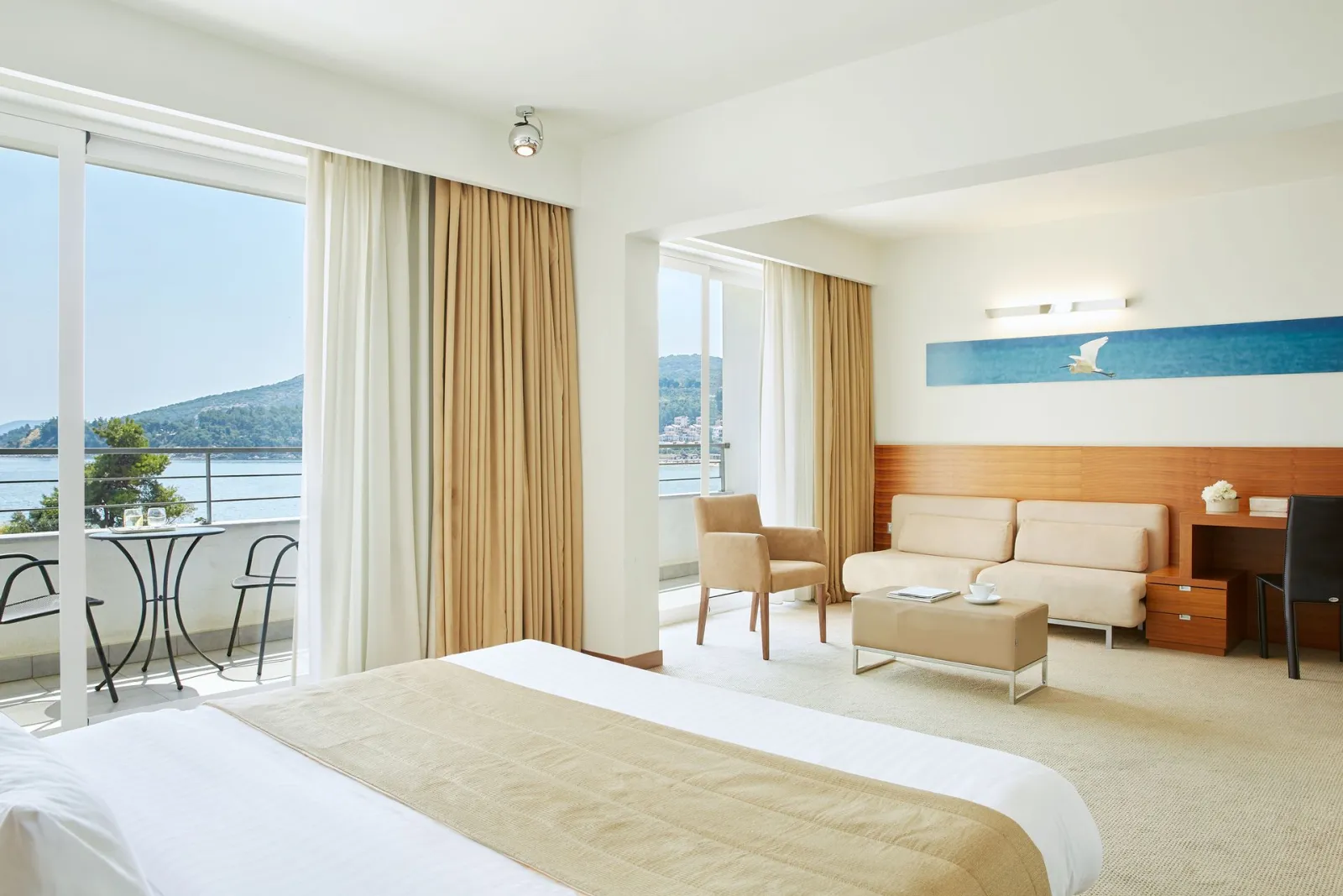 Lucy Hotel Kavala, Kavala, Grčka — Junior Suite Sea View