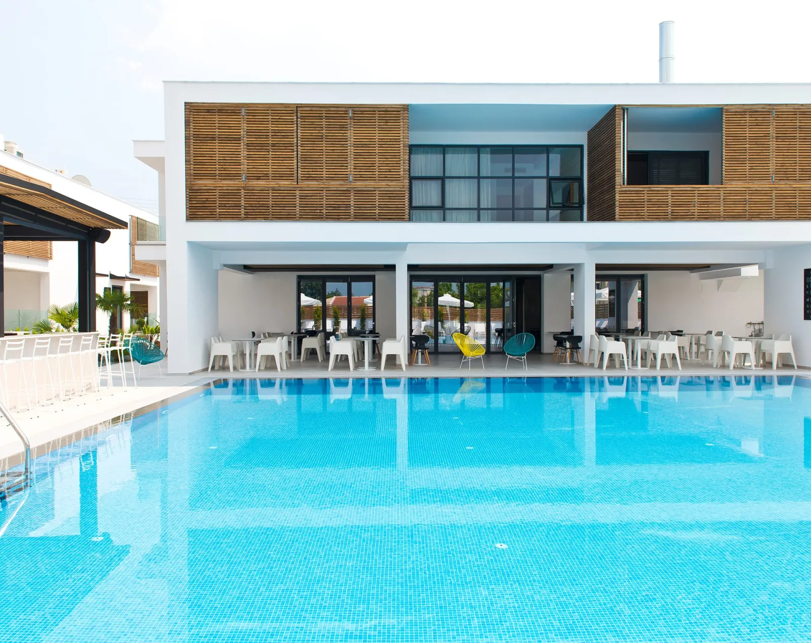 The Oak Hotel, Keramoti