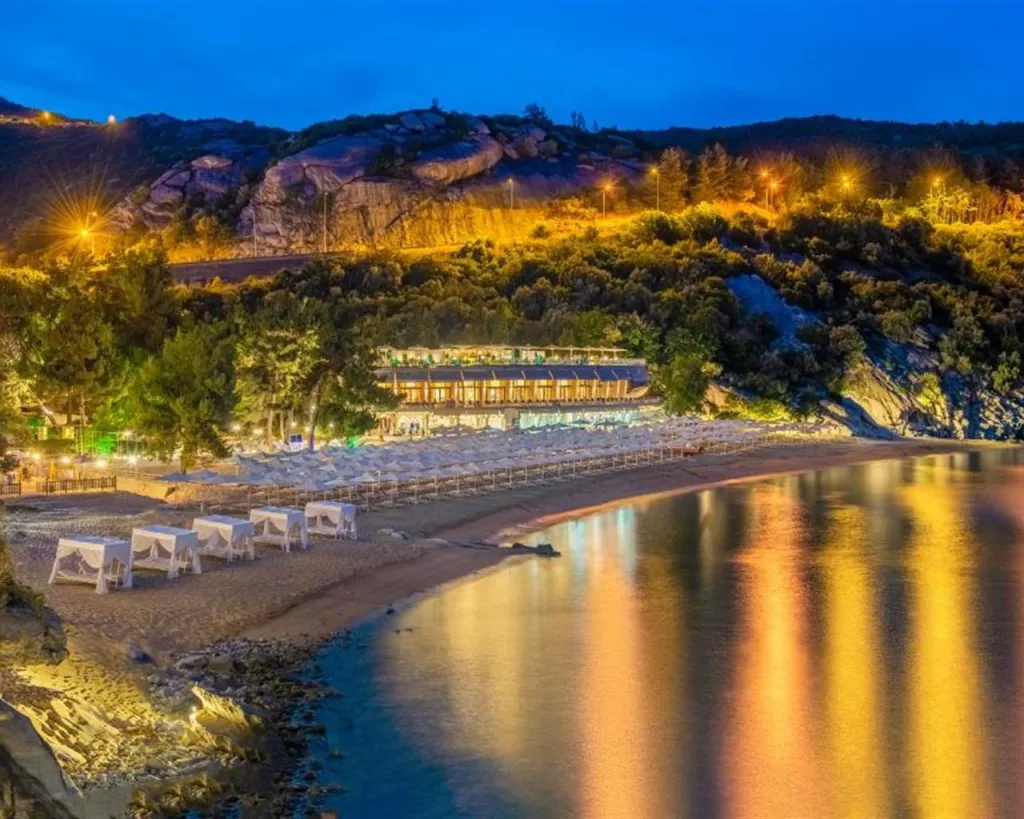 Tosca Beach Hotel, Palio, Grčka — plaža