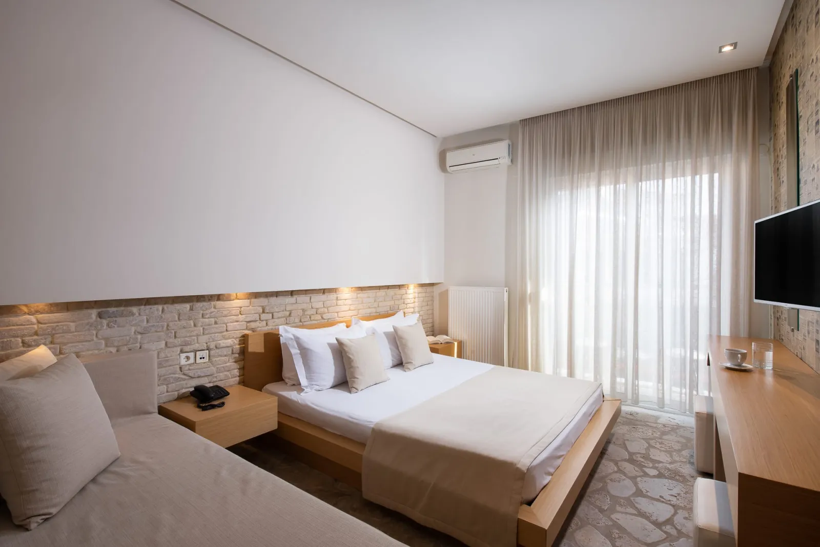 Afrodite Suites, Potos, Grčka — Family Suite