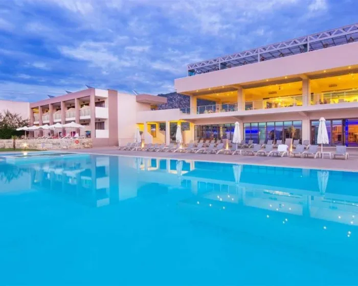 Alea Hotel & Suites, Skala Prinou