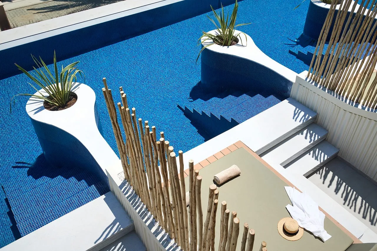 Alexandra Golden Thassos Boutique Hotel, Skala Panagia (Golden Beach), Grčka — Junior Suite with Sharing Pool Sea View