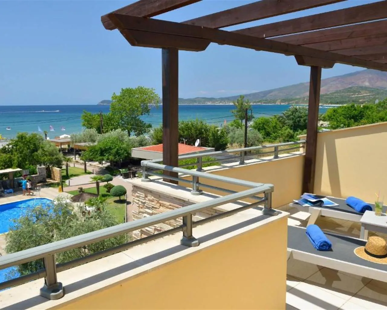 Atrium Hotel Thassos, Potos, Grčka — Maisonette Executive