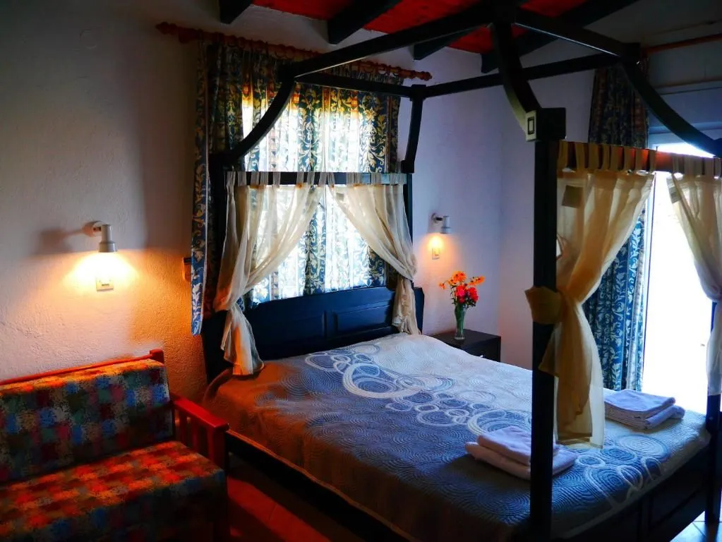 Blue Bay Beach Hotel, Kinira, Grčka — Standard Studio with Garden View
