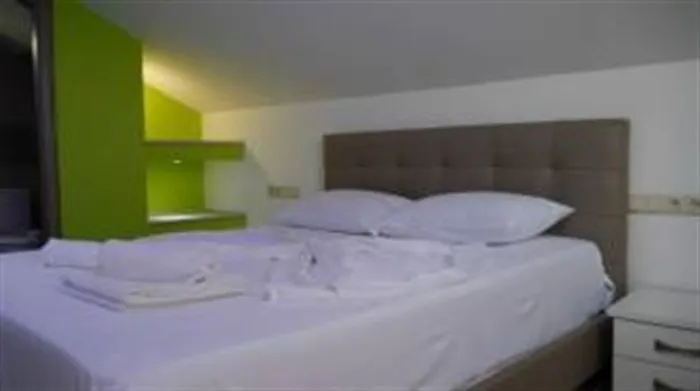 Blue Sky Apartments, Skala Potamija, Grčka — Double Room Attic Mountain View