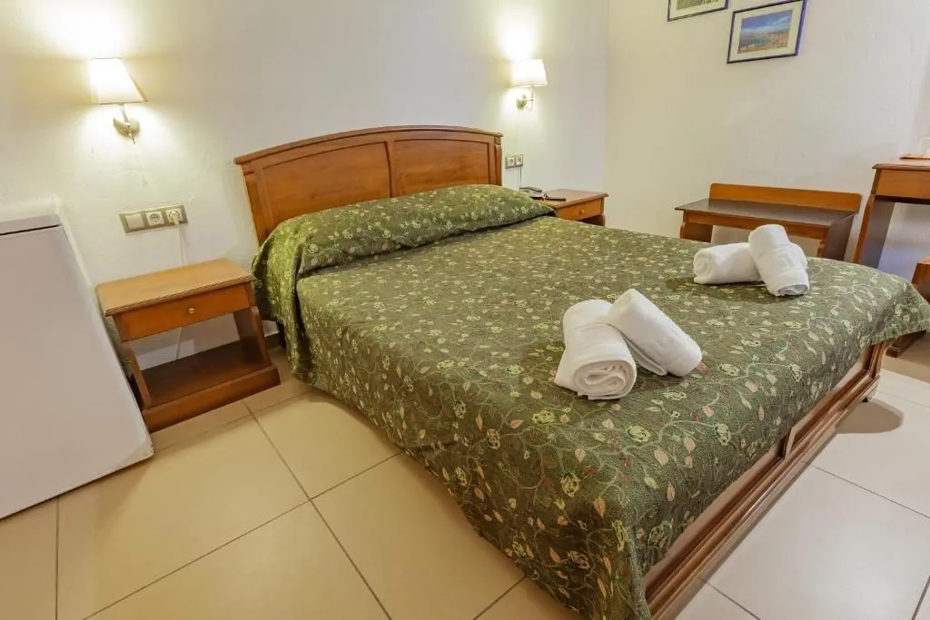 Esperides Hotel & Suites Thassos, Glikadi / Limenas, Grčka — Double Room with Mountain View