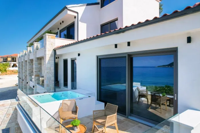 Essentia Luxury, Kinira, Grčka — fotografija 3