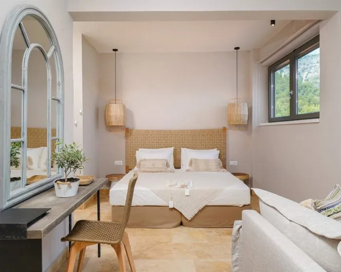 Essentia Luxury, Kinira, Grčka — Triple Room Executive