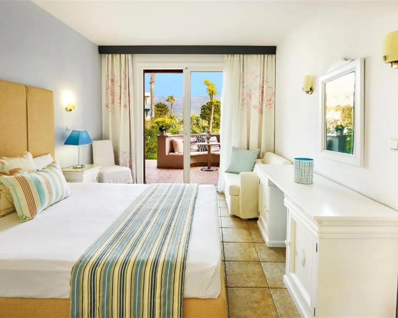 Ilio Mare Hotel & Resort, Skala Prinou, Grčka — Double Room Classic Garden View