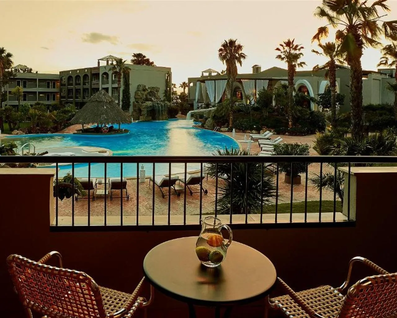 Ilio Mare Hotel & Resort, Skala Prinou, Grčka — Junior Suite Side Sea View