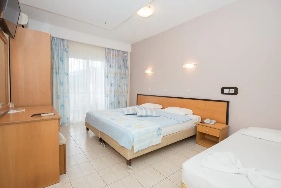 Maranton Beach Hotel, Kinira, Grčka — Economy Room Garden View | 25m2