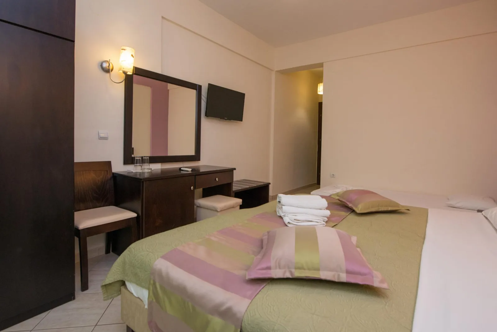 Maranton Beach Hotel, Kinira, Grčka — Standard Room Mountain View | 27m2