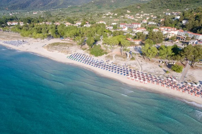 Princess Golden Beach Hotel, Golden Beach, Grčka — plaža