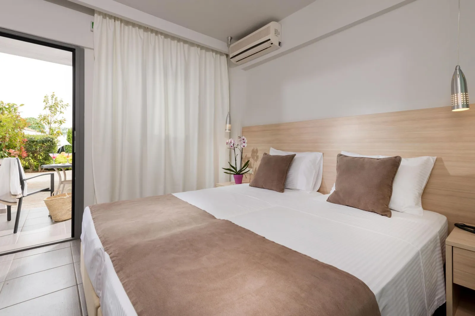 Princess Golden Beach Hotel, Golden Beach, Grčka — Double/Twin Room with Garden View - Ground Floor