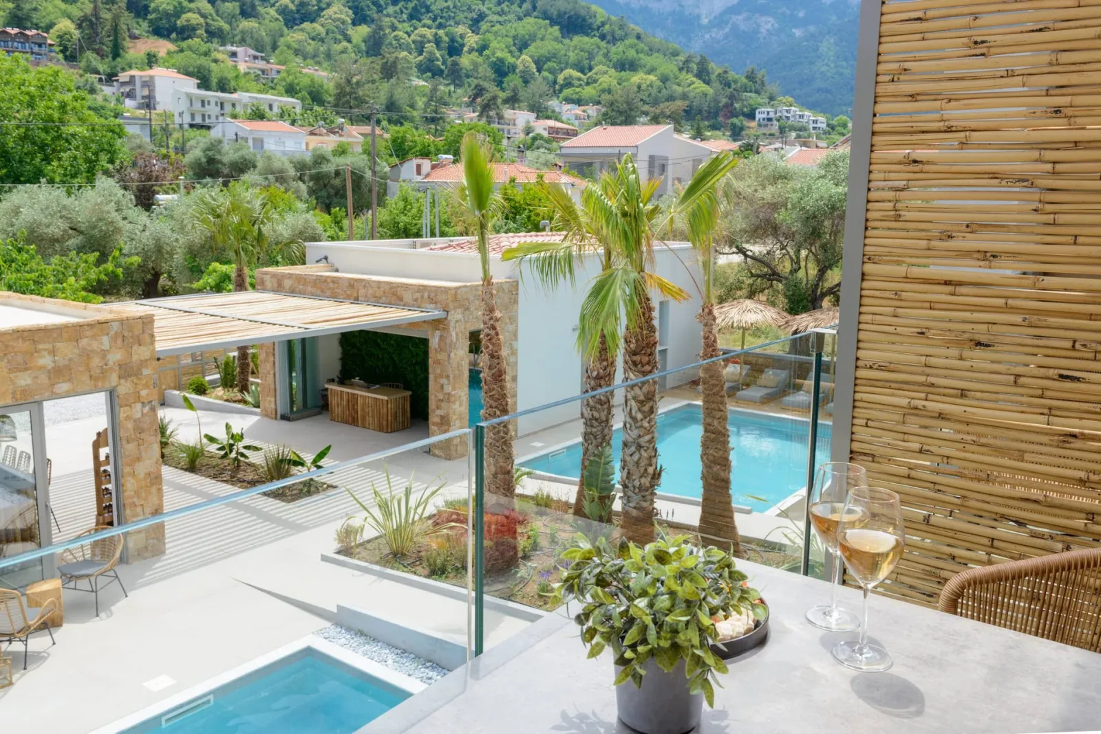 Soho Exclusive Suites, Skala Potamias