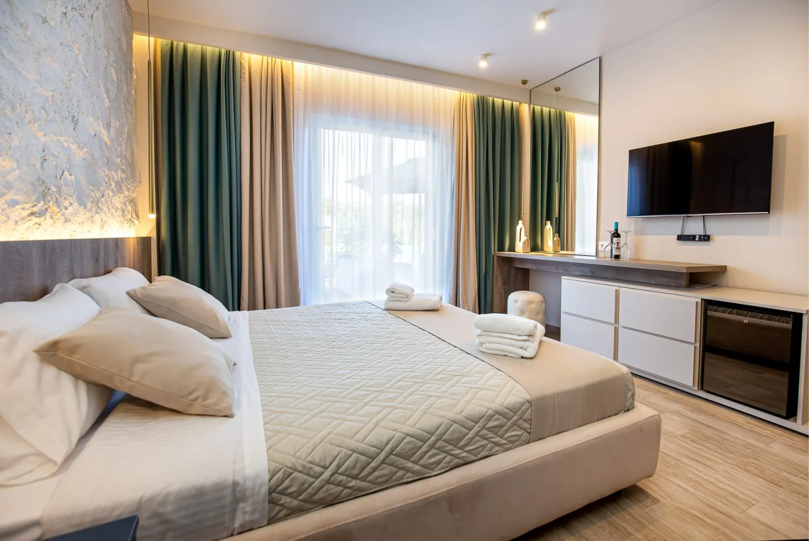 The Mini Resort, Skala Prinou, Grčka — Deluxe Double Room With Private Pool