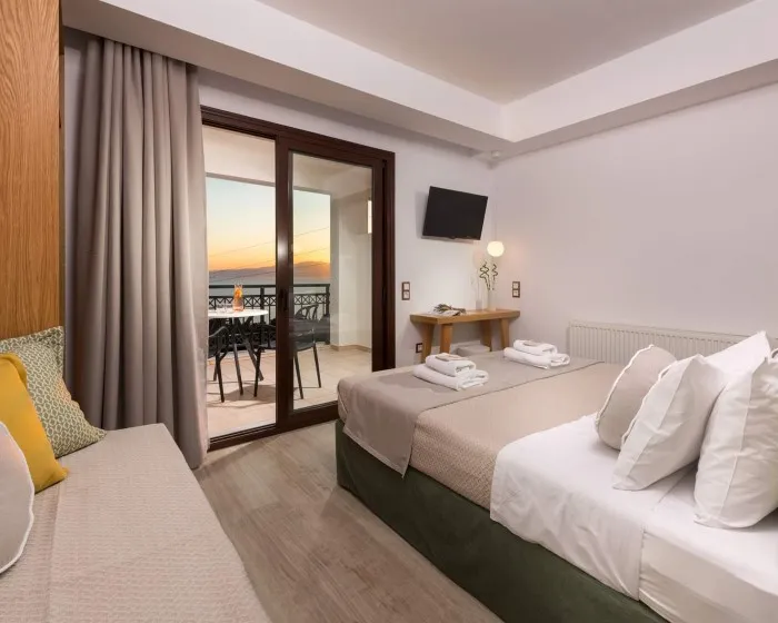 Villa Natassa Hotel, Skala Rahoni, Grčka — Triple Room Deluxe Triple Room Sea View