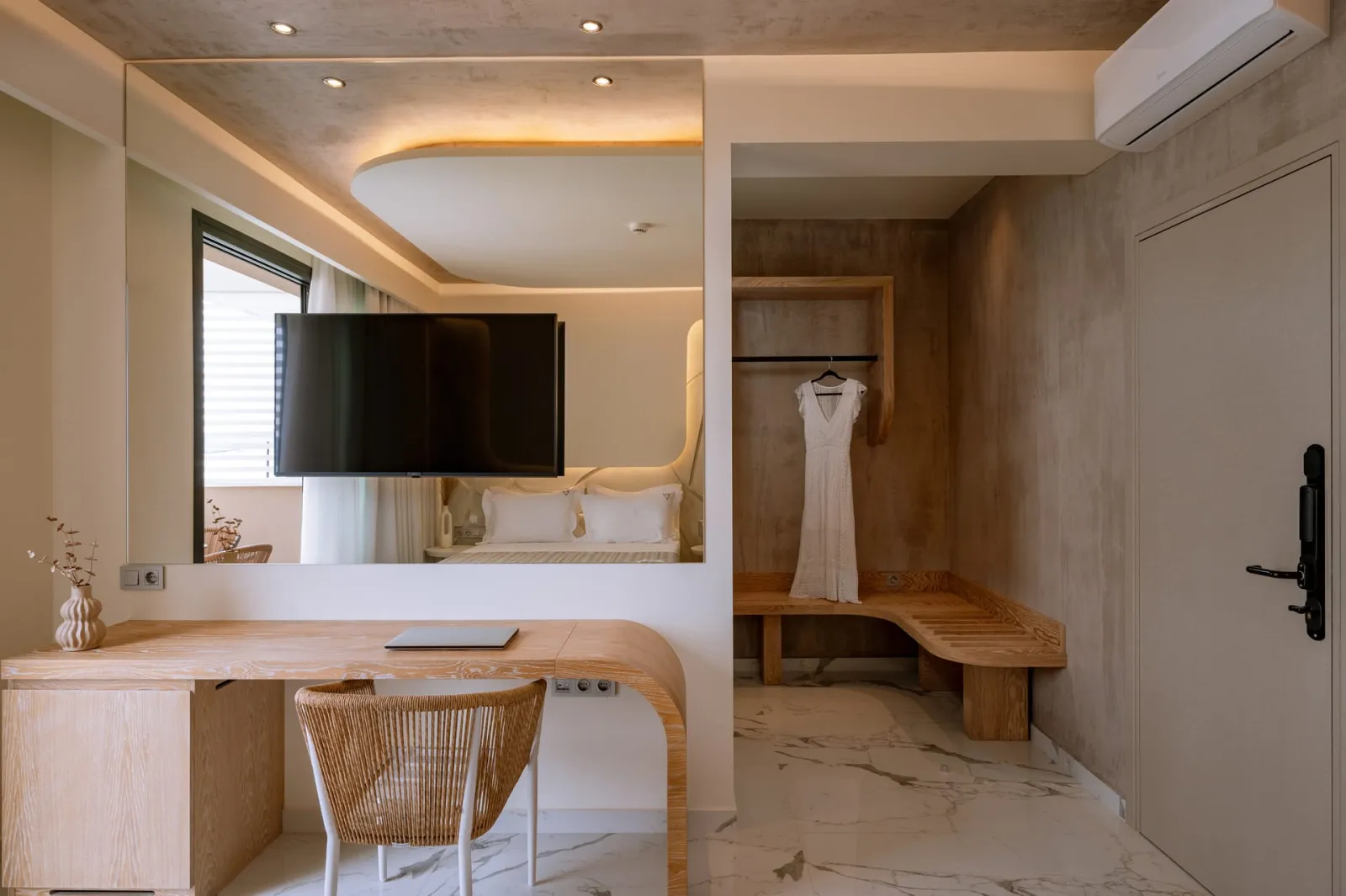 Zest Thassos, Limenaria, Grčka — JUNIOR SUITE SEA VIEW WITH JACUZZI