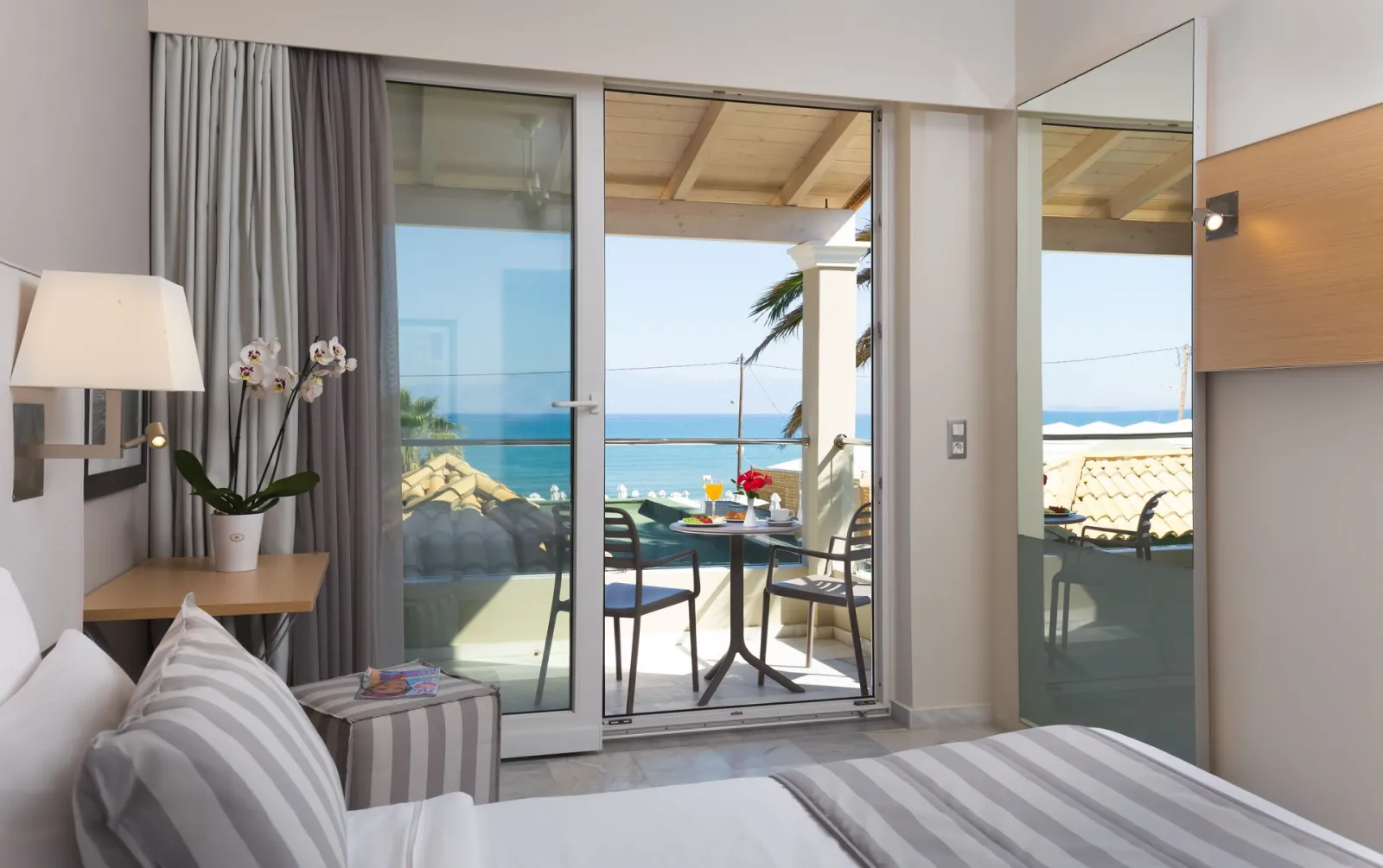 Acharavi Beach Hotel Corfu, Aharavi, Grčka — Double Room Sea View