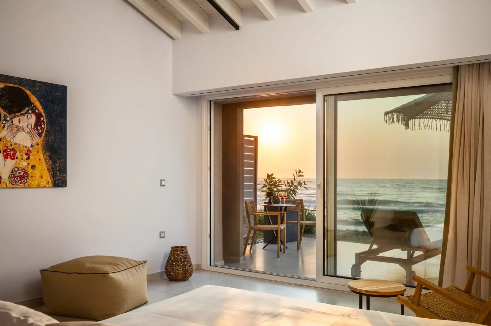 Acharavi Beach Hotel Corfu, Aharavi, Grčka — Riviera Suite Beach Front