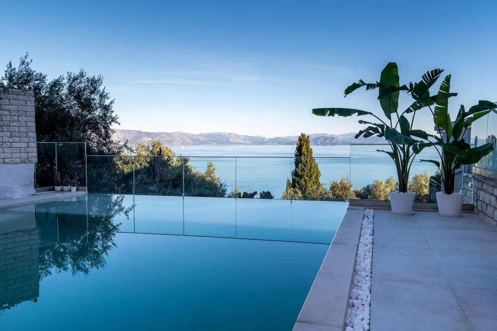 ACHILLION LUXURY CORFU VILLA & SUITES, Perama, Grčka — fotografija 5