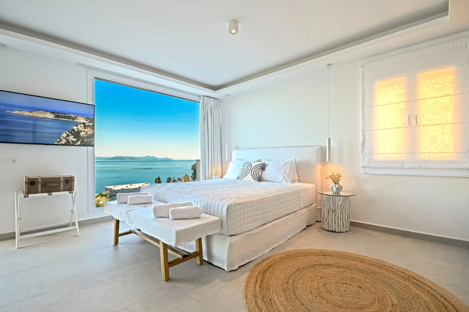 ACHILLION LUXURY CORFU VILLA & SUITES, Perama, Grčka — Majestic Loft suite with indoor Hot tub