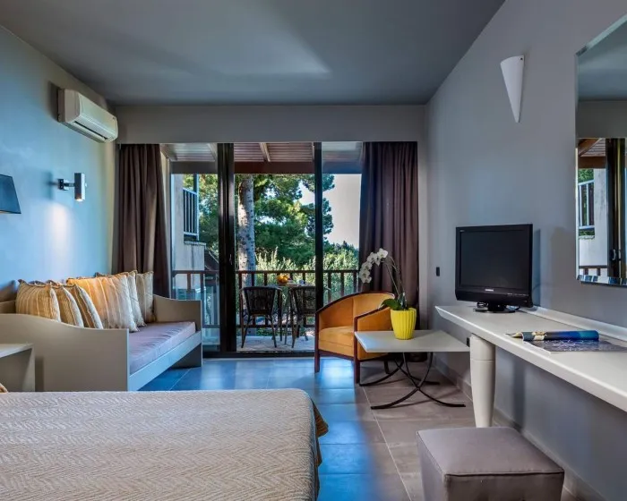 Aeolos Beach Resort, Perama, Grčka — Double Room Superior Main Building Double Room Sea View